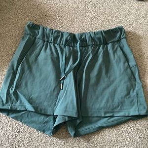 Lululemon drawstring shorts size 8
